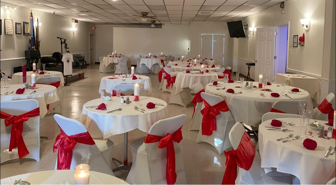Our Banquet Room can accommodate 100 guests.